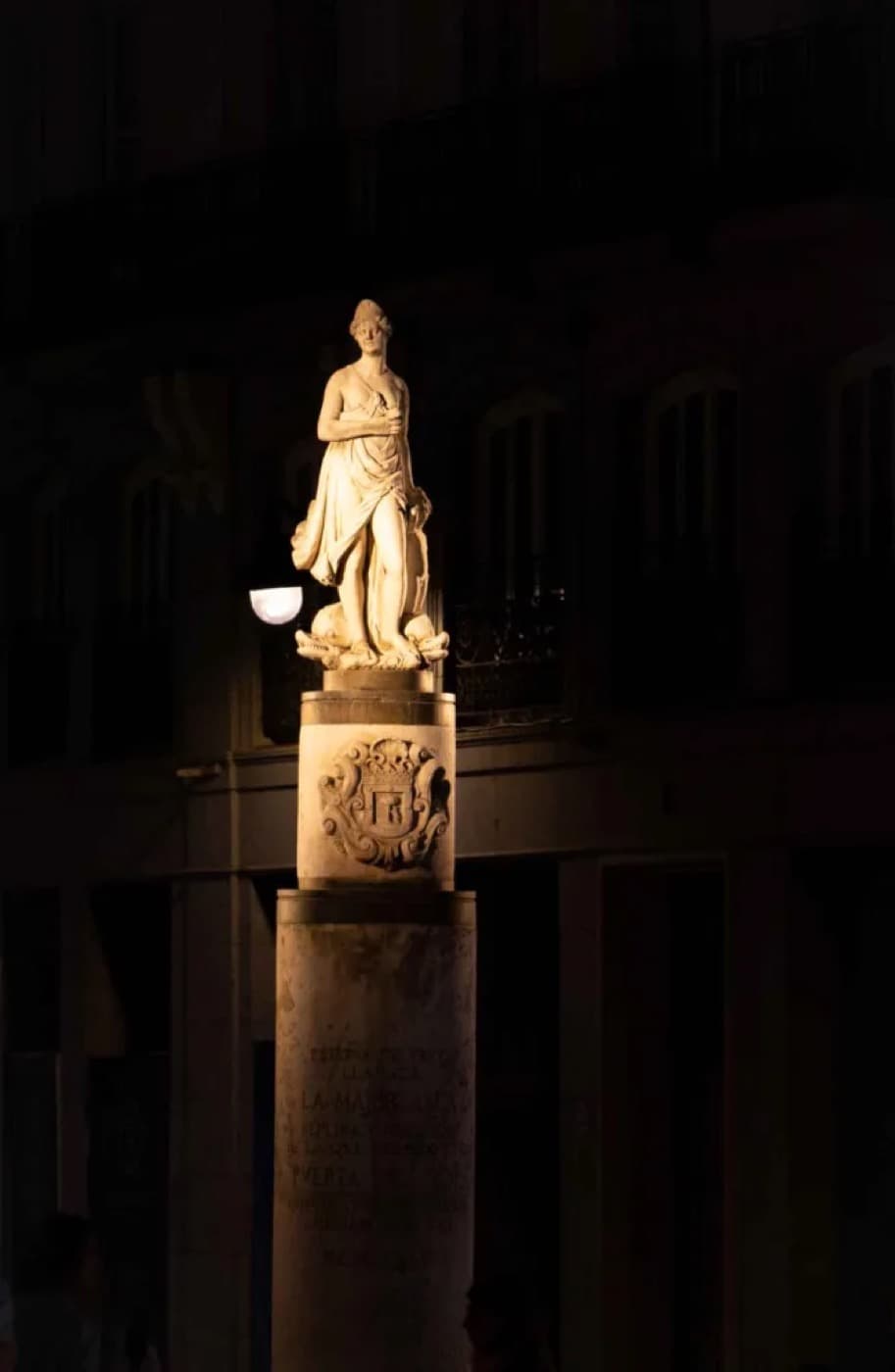 Lo que no sabes sobre las estatuas de Madrid